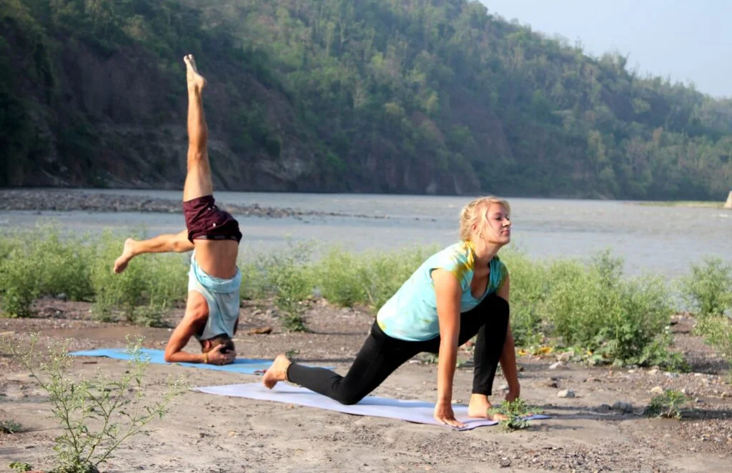 Formazione di 100 ore per insegnanti di yoga in India